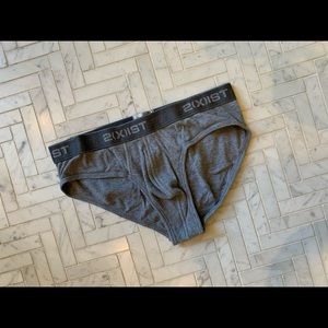 2xist Grey Briefs - Size M